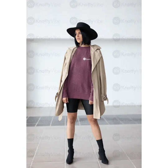 Playful Fox Graphic Sweatshirt Cozy Unisex Apparel Perfect Gift for Animal Lovers Casual Everyday Wear Ideal for Fall