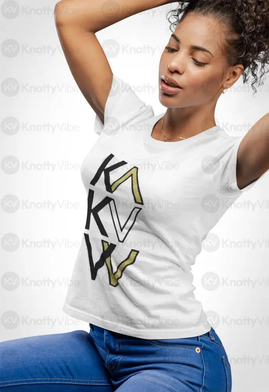 Stylish Unisex Heavy Cotton Tee with Modern Graphic Design Casual Wear Street Fashion Gift for All Ages Perfect for